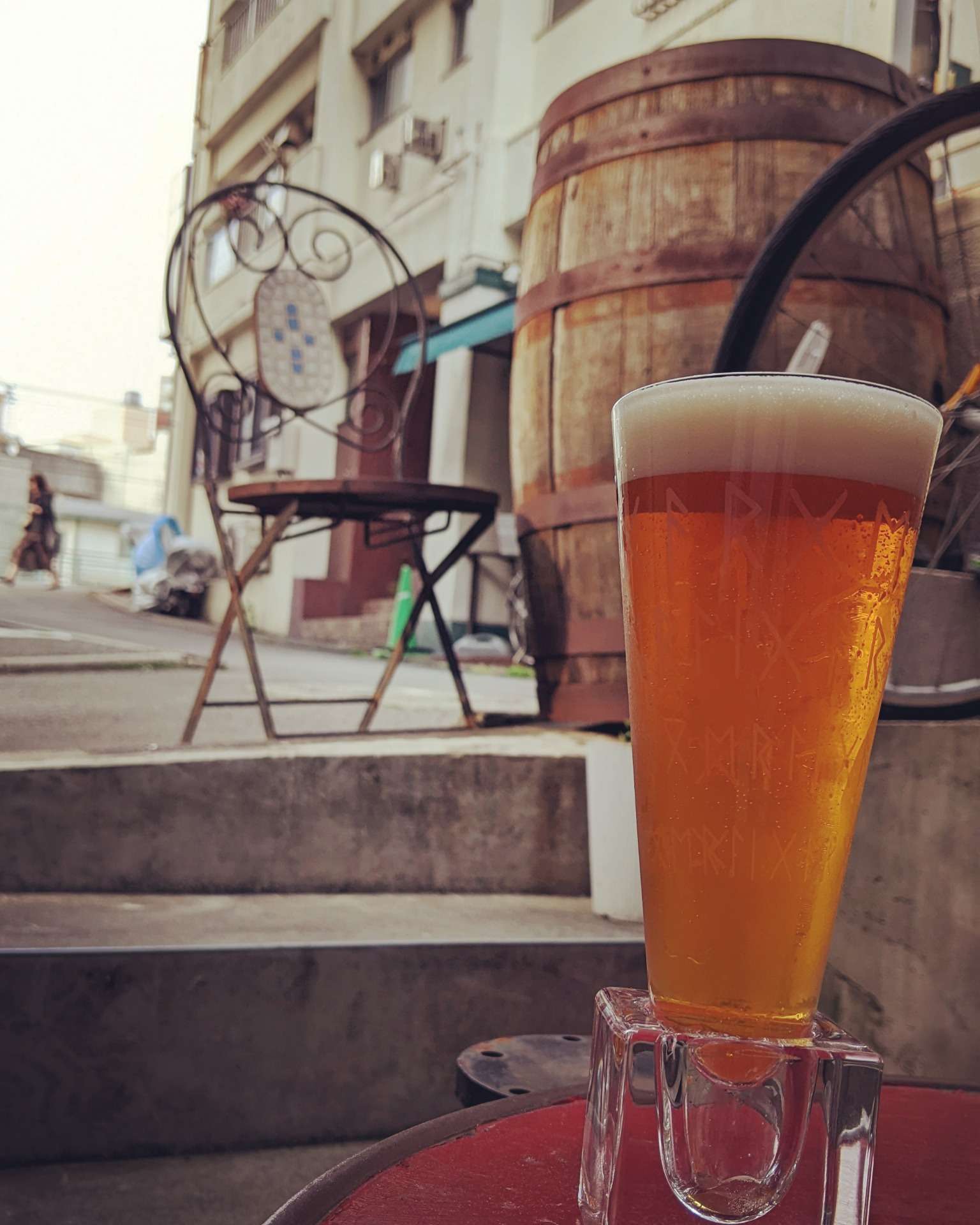 ビールの正しい飲み方。